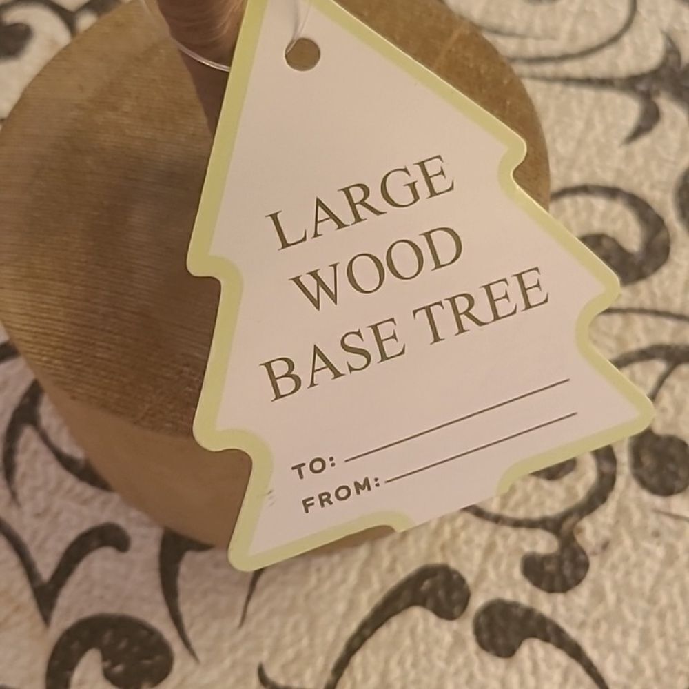 Large Wood Base Tree - Picture 2 of 7